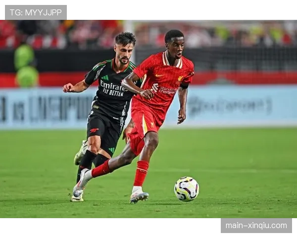 恶劣天气影响比赛进行，欧冠赛程调整引关注